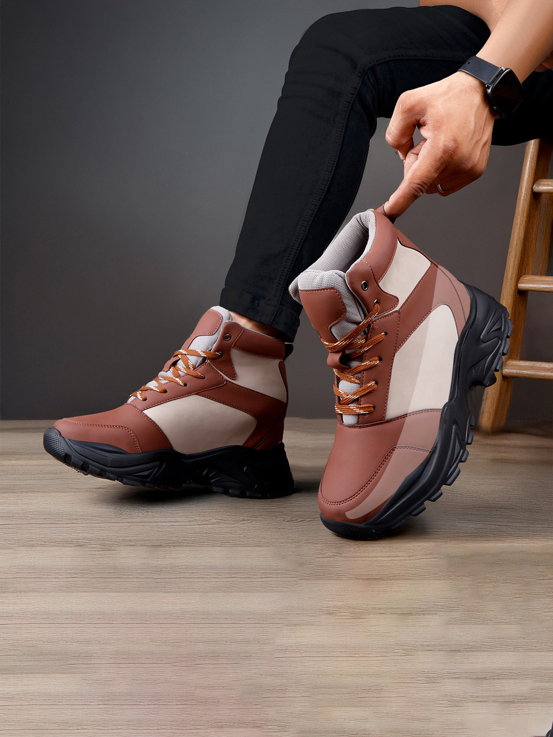 Bxxy Men Pu Leather Hidden Height Increasing High-Top Lace-up Boots
