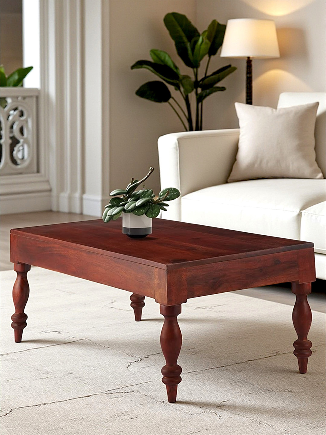 Ikiriya Sheesham Wood Traditional Coffee Table In Honey Finish
