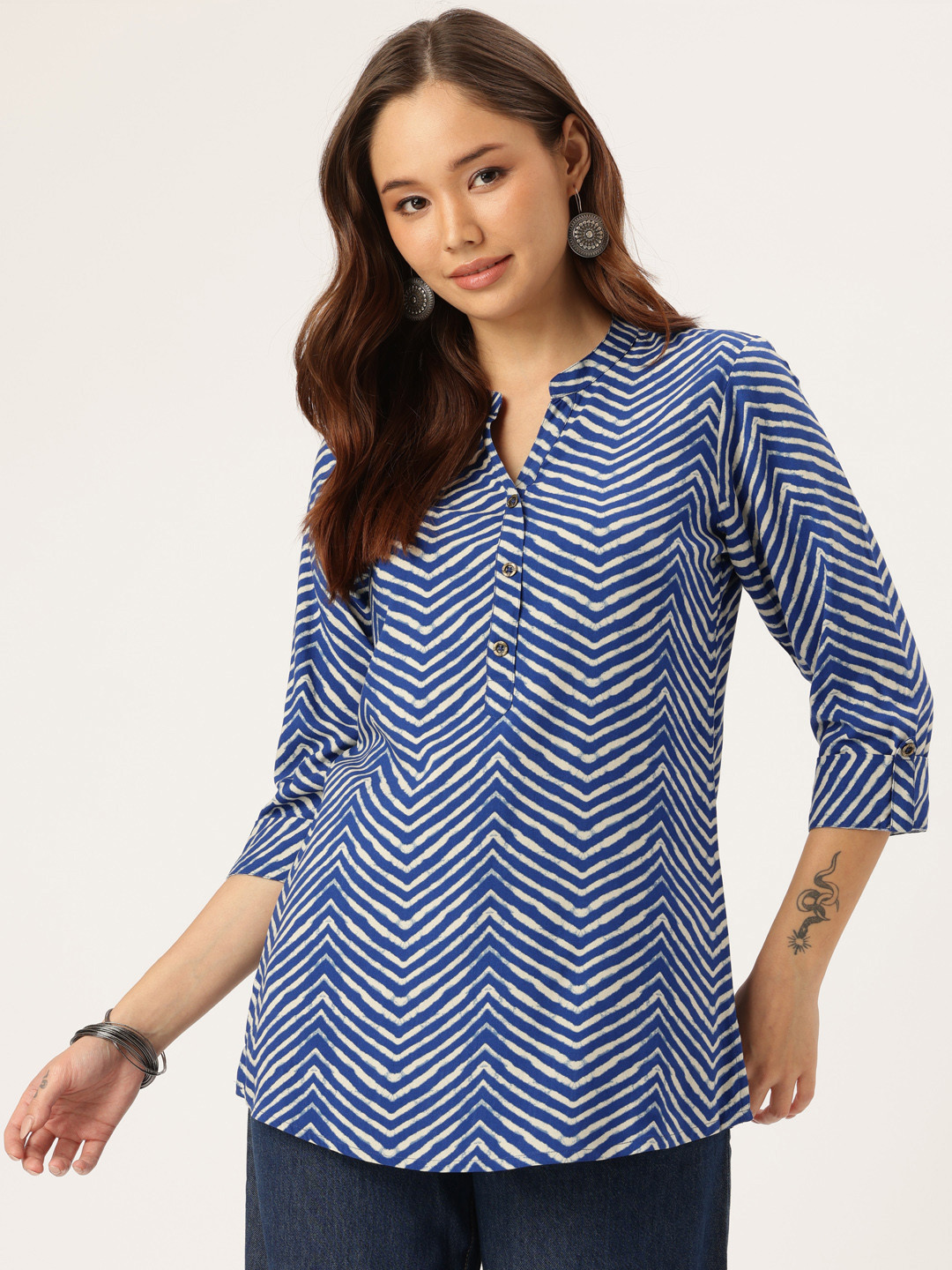 AMUKTI Mandarin Collar Geometric Printed Tunic