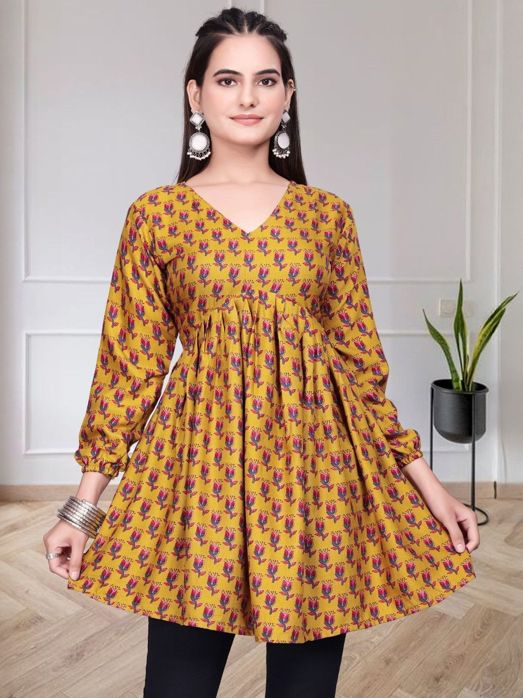 Tradenest International Women Floral Printed Peplum Top