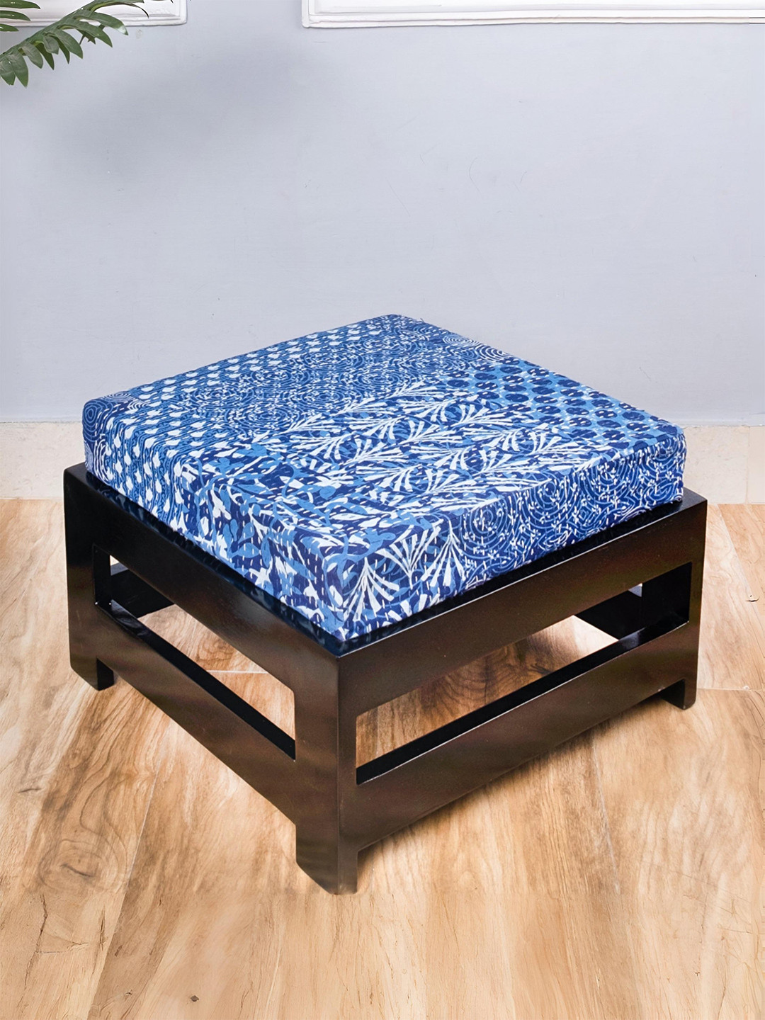 Ikiriya Foot Stool In Extra Dark Mahagony Finish With Indigo Patchwork Kantha Cushion
