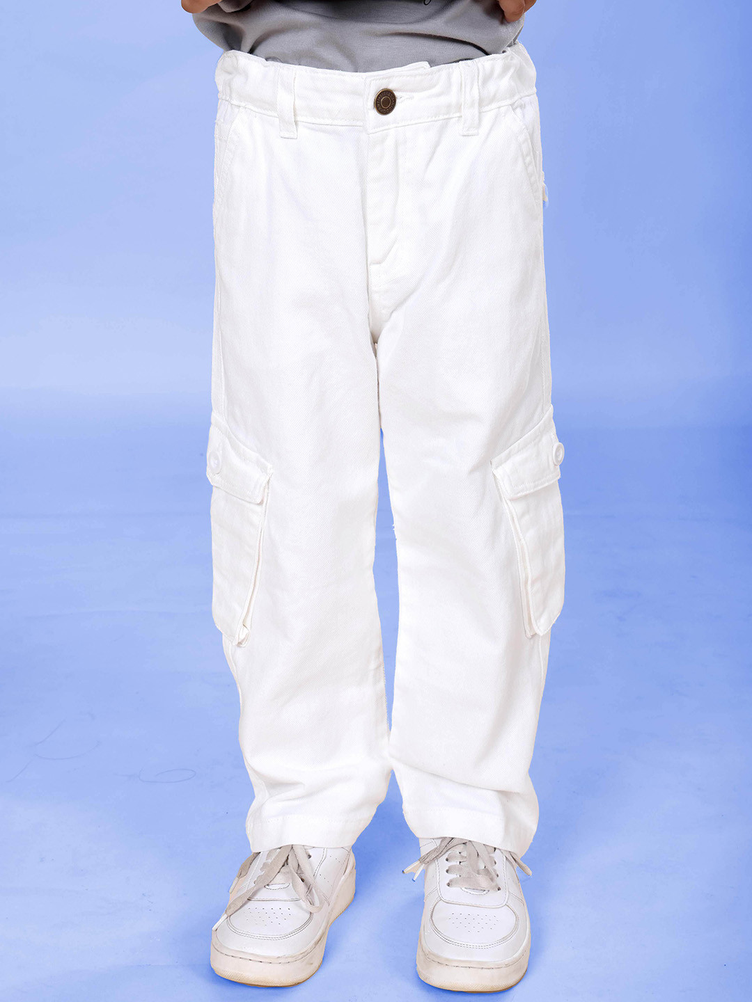 KiddoPanti Boys Printed Long Sleeves Sweatshirt With Cargo Pant