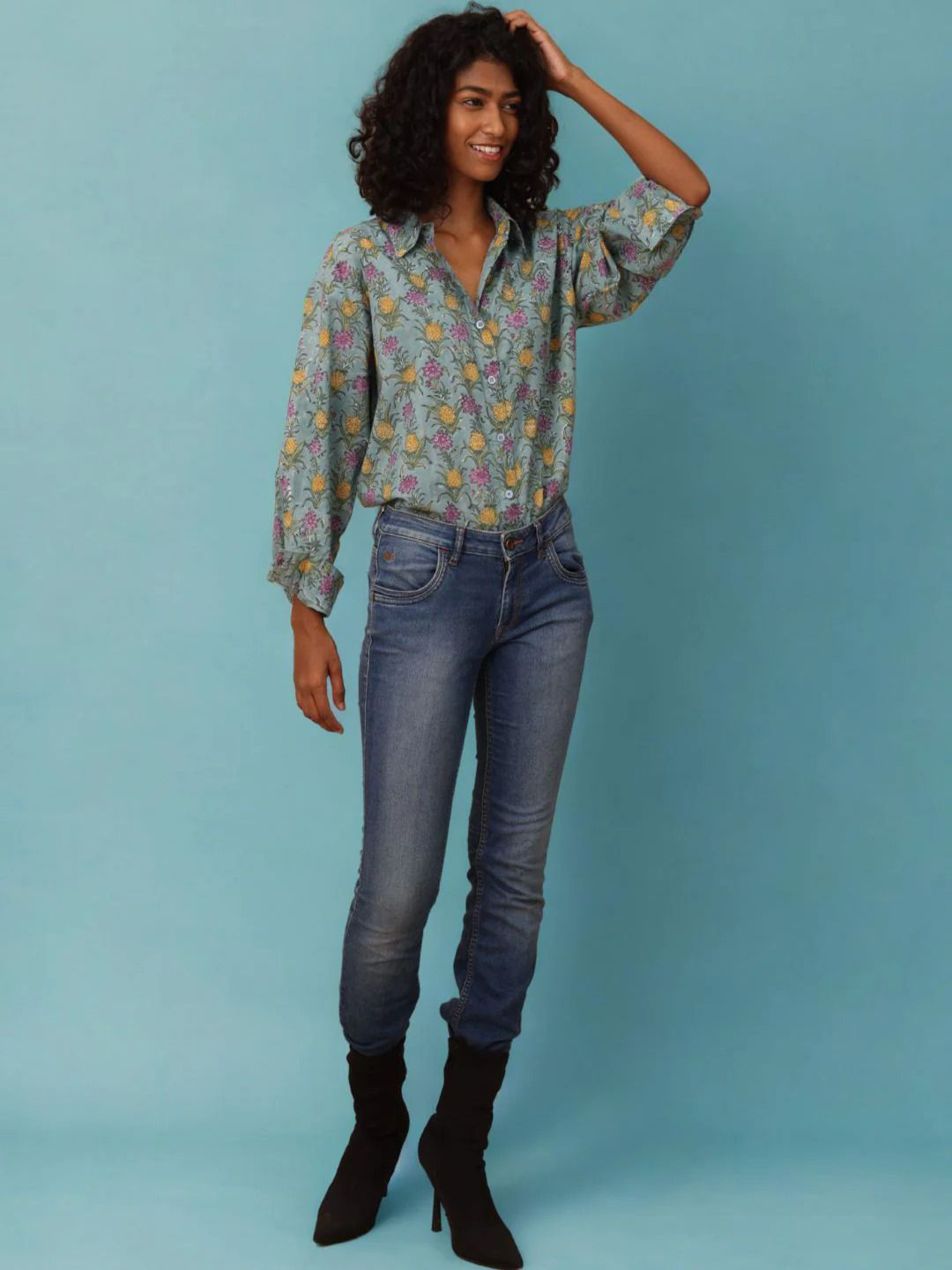 Rihaa Women Relaxed Oversized Fit Floral Printed Spread Collar Cotton Casual Shirt