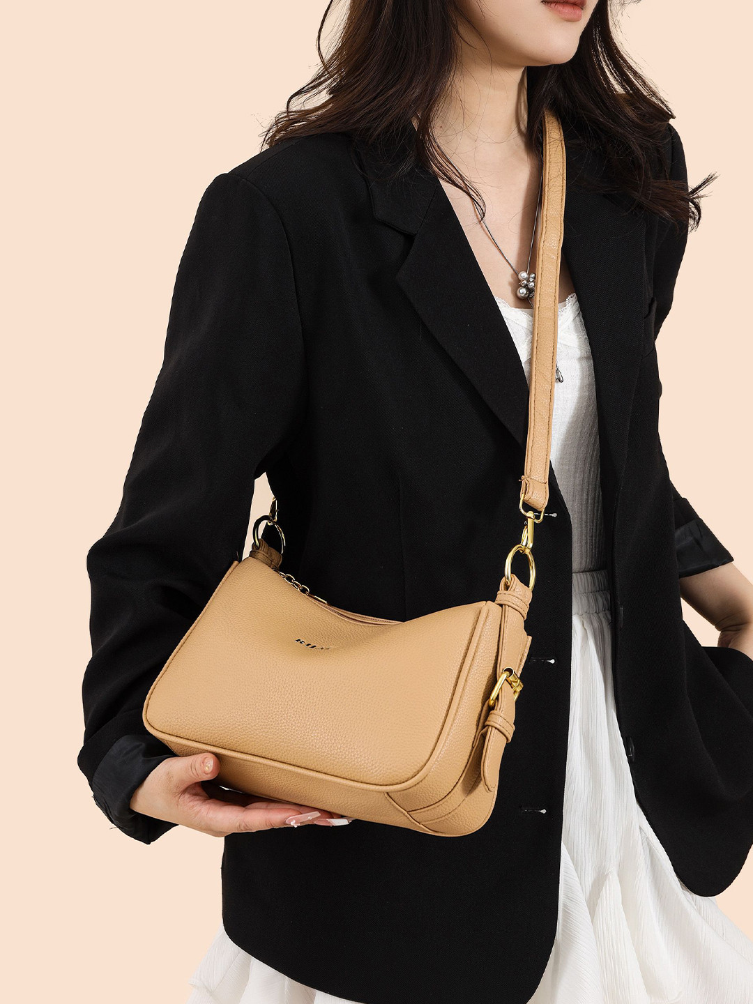 RIJAC Women Mavi Textured Structured Satchel Bag