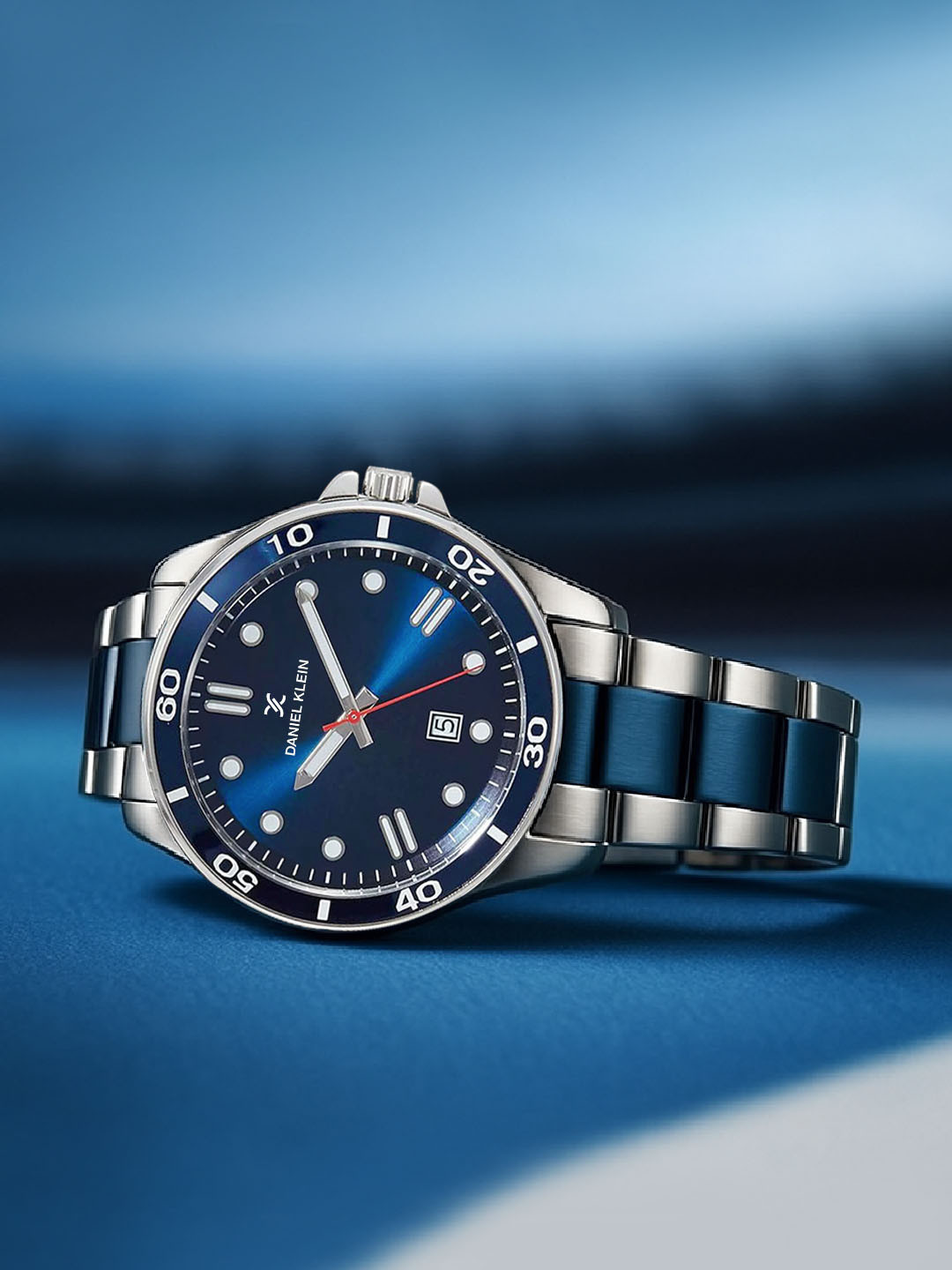 Daniel Klein Men Navy Analogue Watch DK11752-2