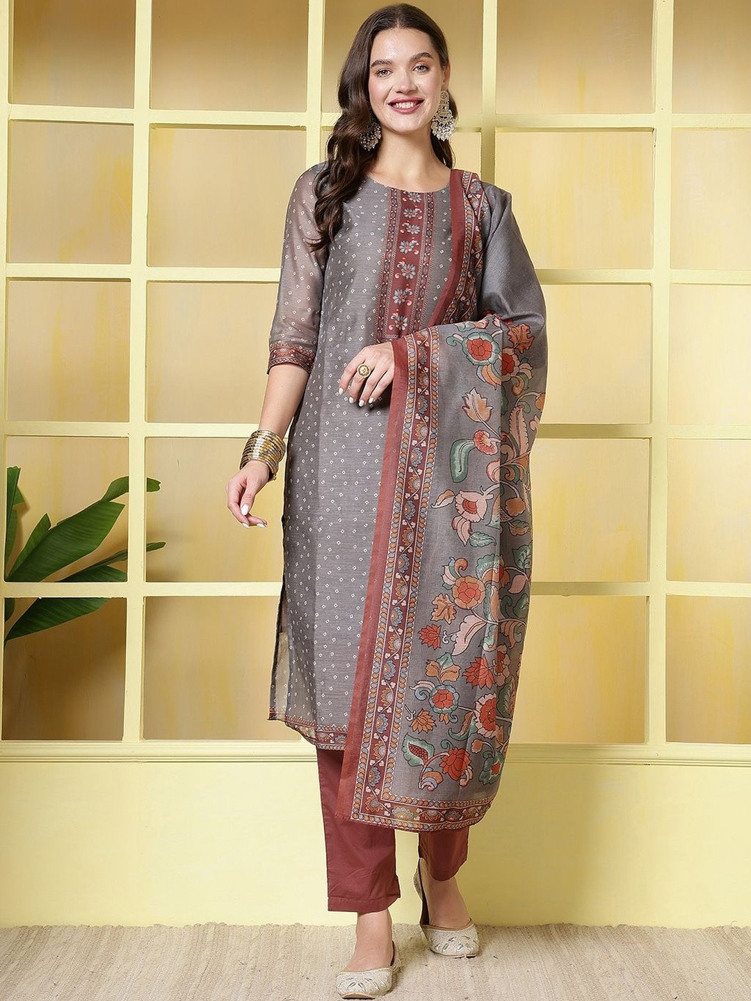 Anouk Rustic  Women Floral Print Kurta With Trousers & With Dupatta
