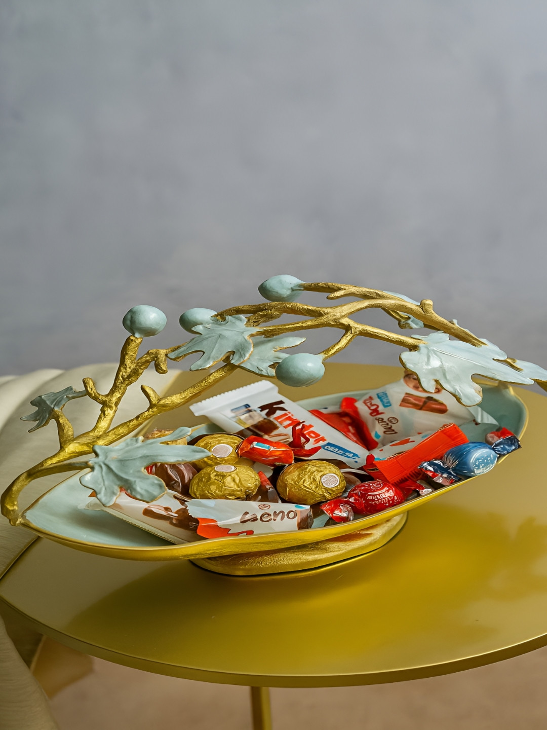 FOUR DECOR COMPANY Decorative Fruit Basket