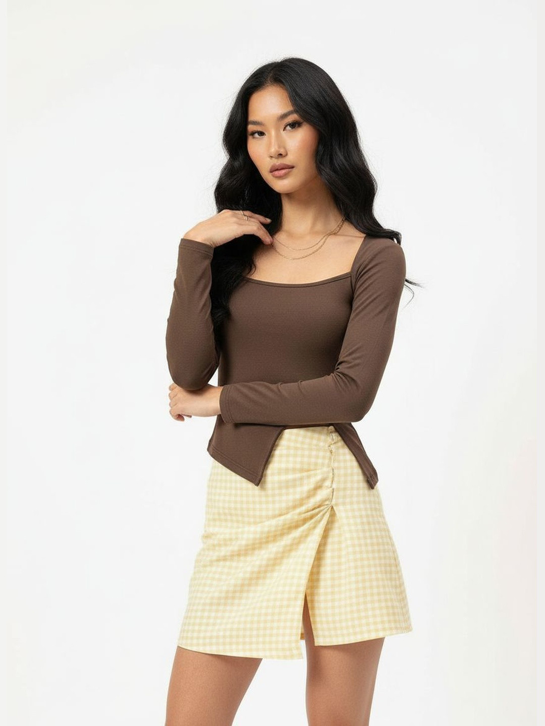 DressBerry Terra Sculpt Slit Scoop Neck Top