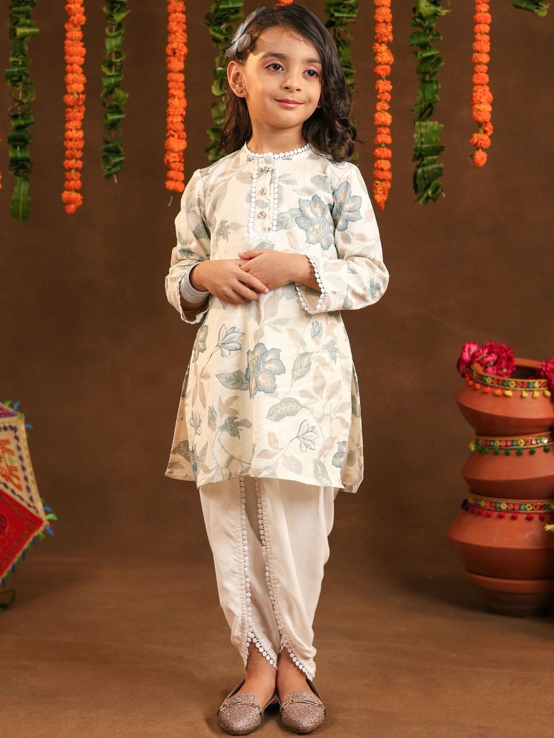 Sangria Girls Cotton Blend Printed Kurta with Patiala Kurta Set