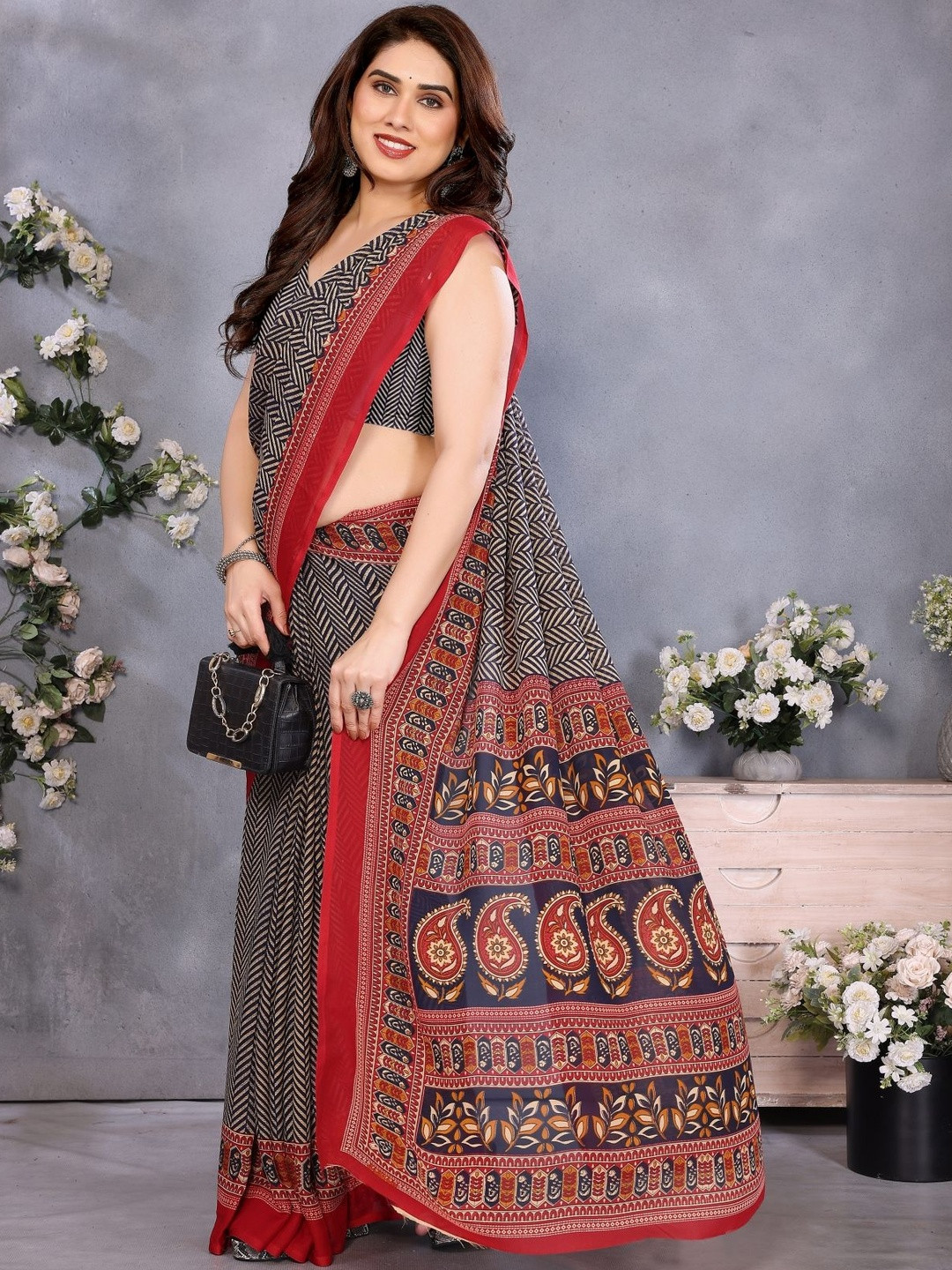 vj fashion Printed Pure Georgette Saree