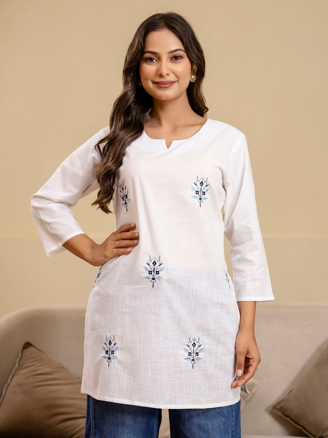 NG FASHION Women Floral Embroidered Cotton Thread Work Kurti