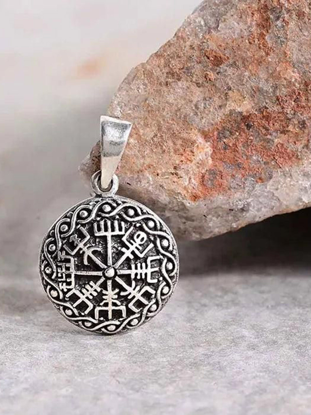 TOUCH925 Men Navigator Locket Sterling Silver Circular Pendant