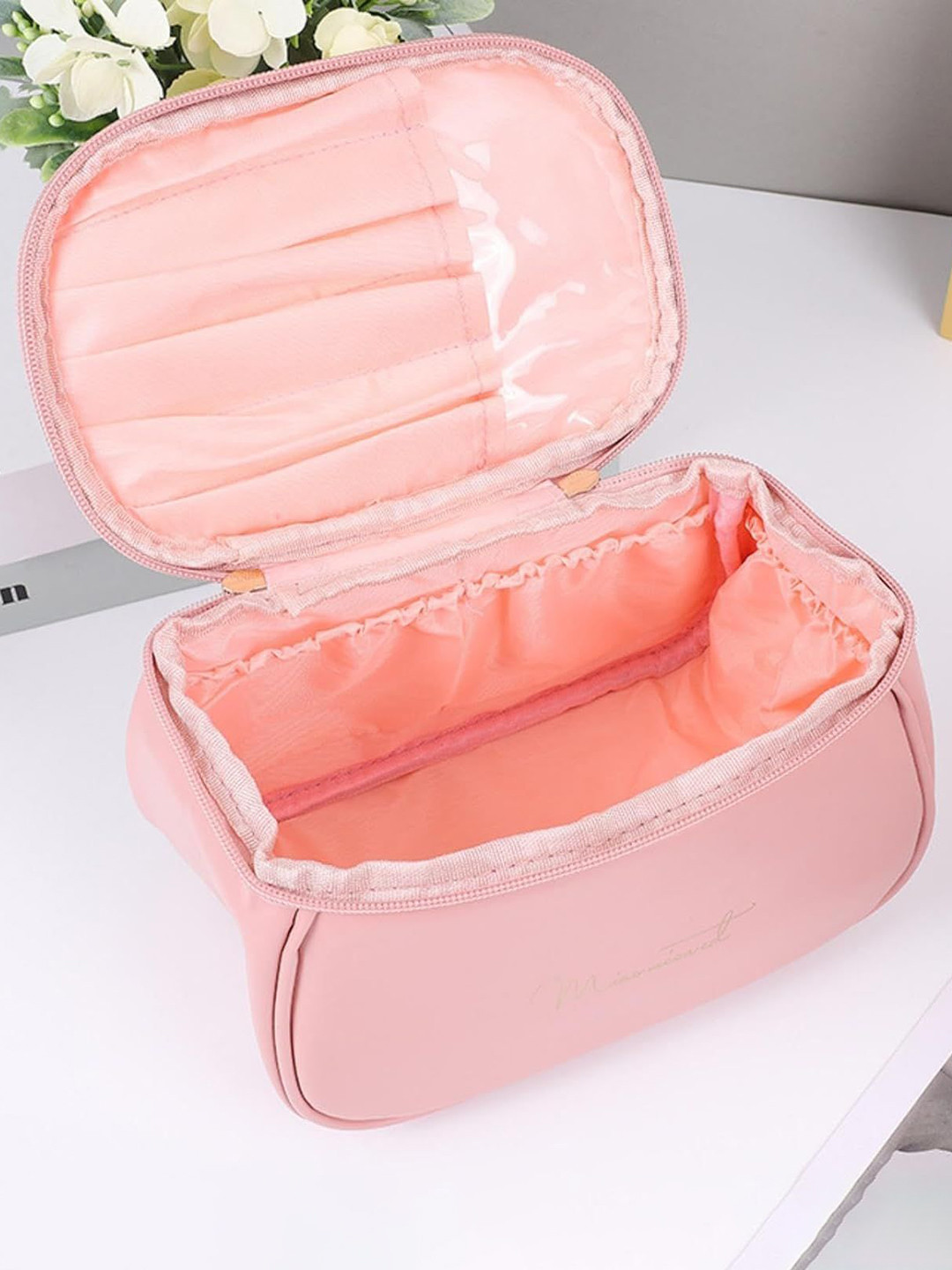 Awestuffs Luxury Retro Portable & Waterproof Cosmetic Bag