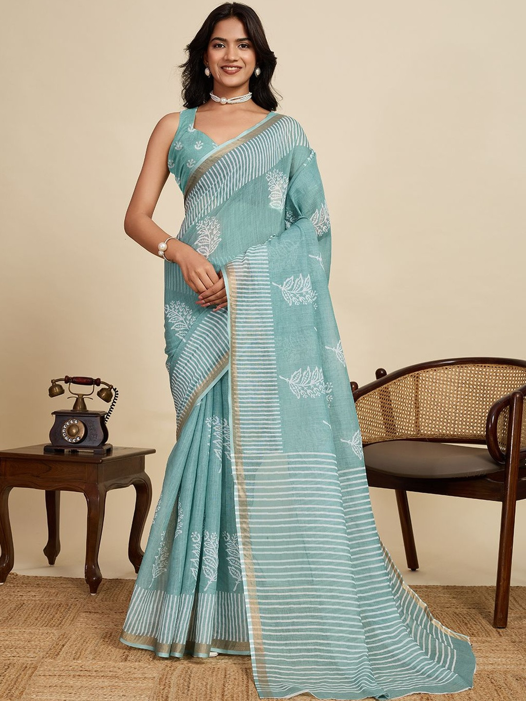 OFLINE SELECTION Ethnic Motifs Printed Saree With Striped Border