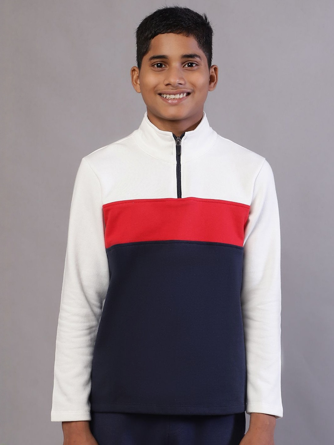 MOONAAH Boys Colourblocked Quarter Zip Cotton Sweatshirt