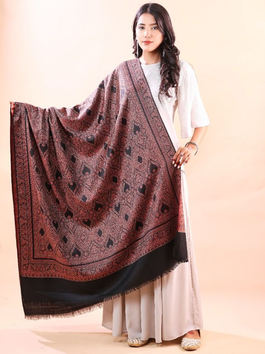 THE SHAWL STUDIO Ethnic Motifs Woven Design Heart Kani Reversible Woollen Shawl