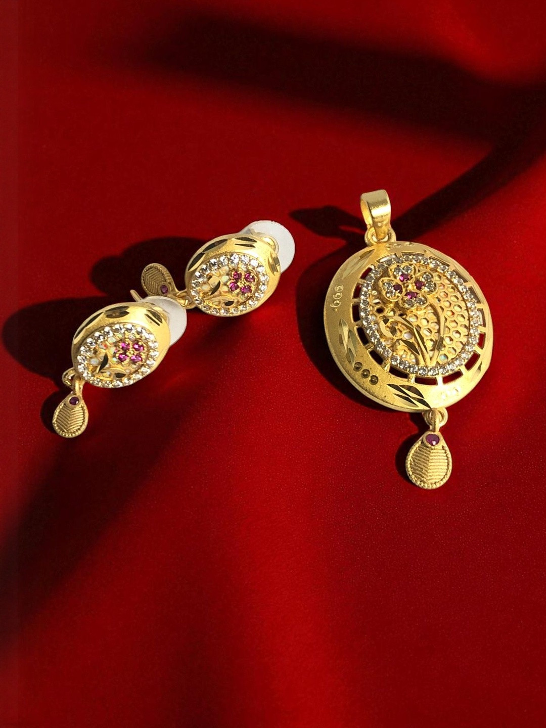 Seora Women Gold-Plated Pendants With Matching Earrings Jewellery Set