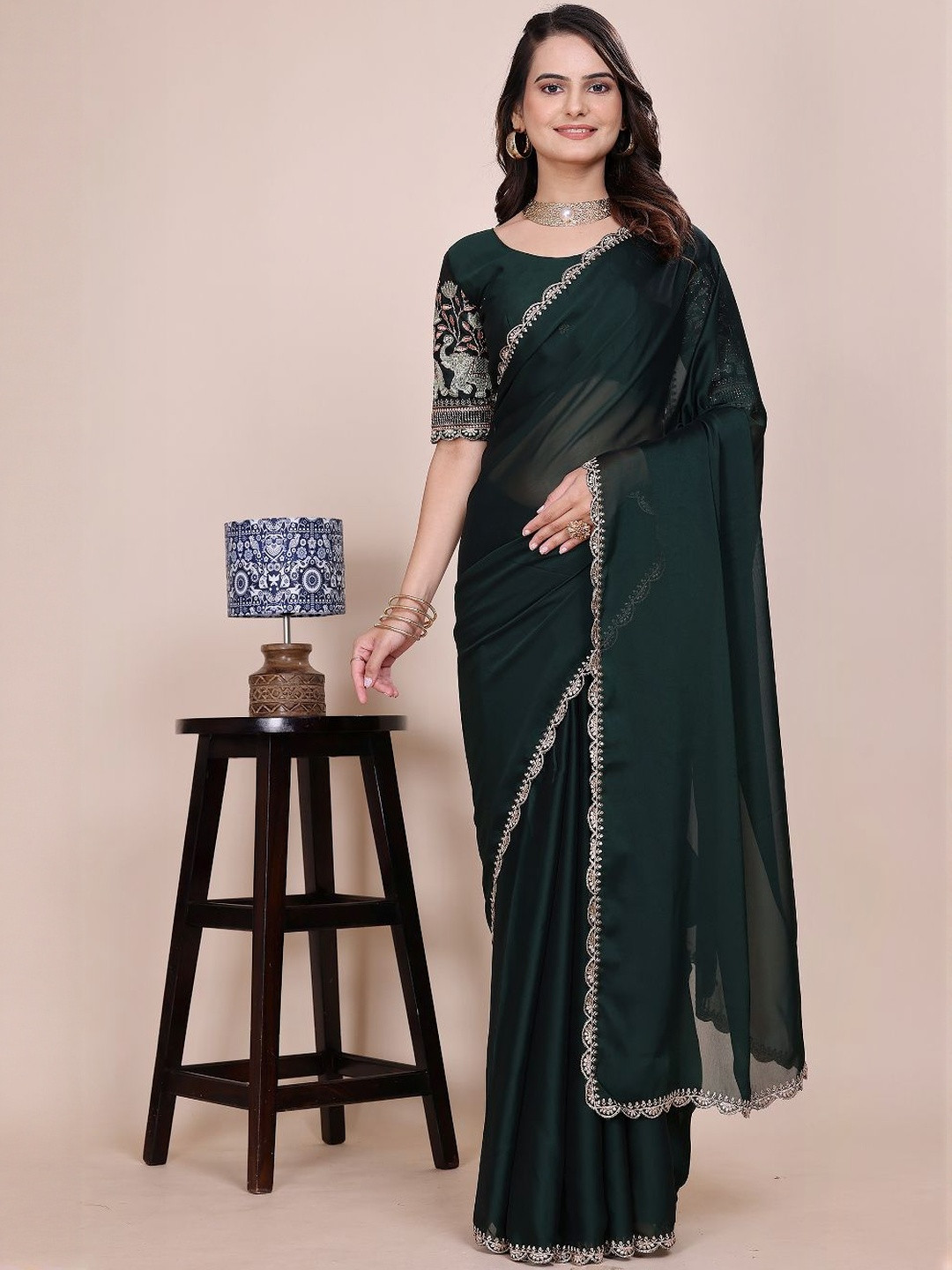 K 5 Fashion Embroidered Pure Chiffon Saree With Blouse Piece