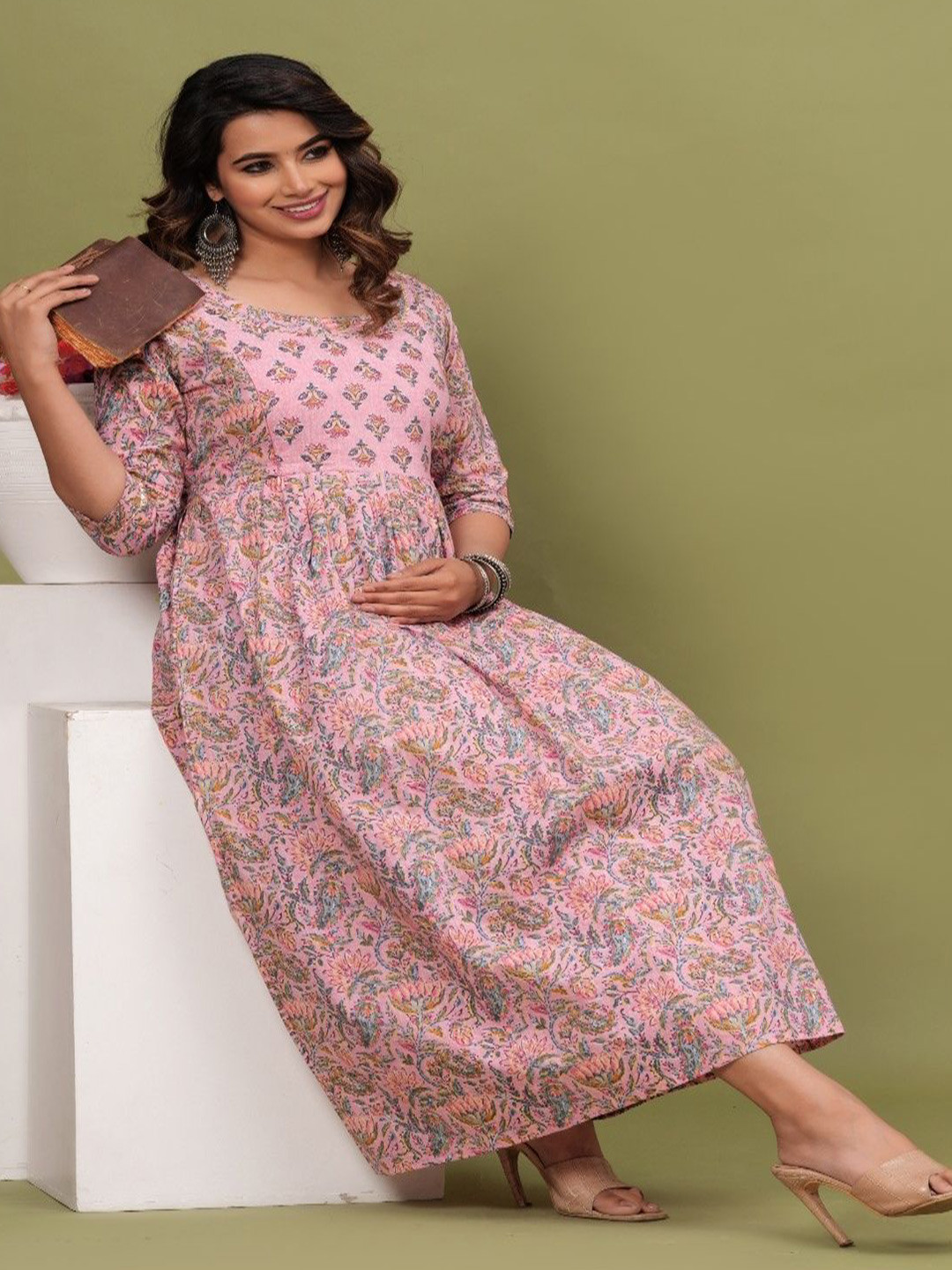 MAINA CREATION Women Floral Printed Maternity Cotton Anarkali Kurta
