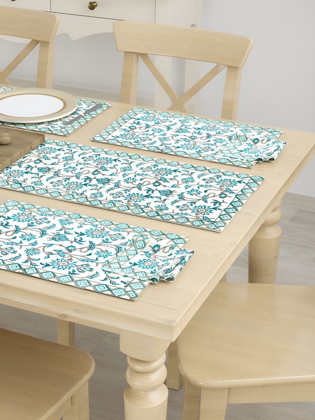 BLOCKS OF INDIA White & Blue 13 Pieces Ethnic Motifs Printed Pure Cotton Table Linen Sets
