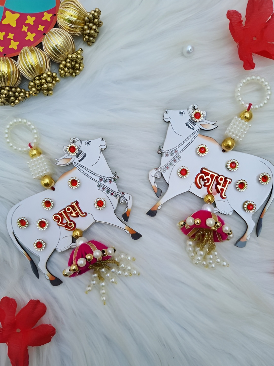 Sellplus 2Pcs White & Pink Textured Cow Shubh Labh Jhumki Hanging Torans