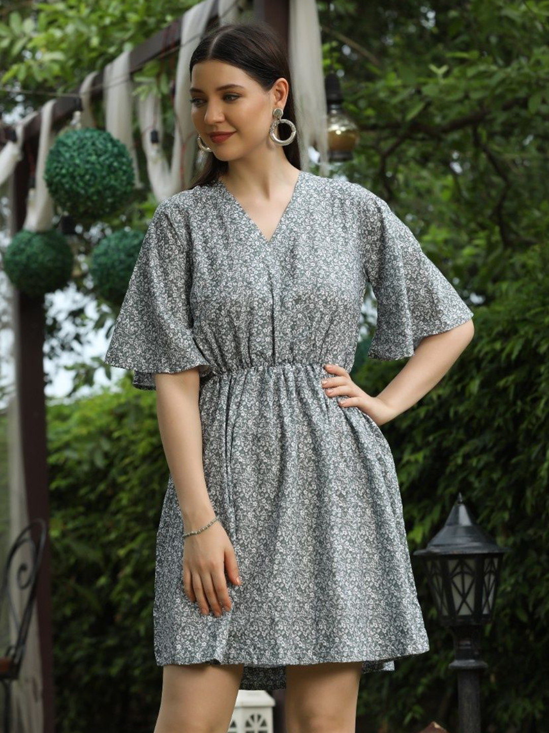 M&H Easy Women Floral Printed V-Neck Fit & Flmare Dress