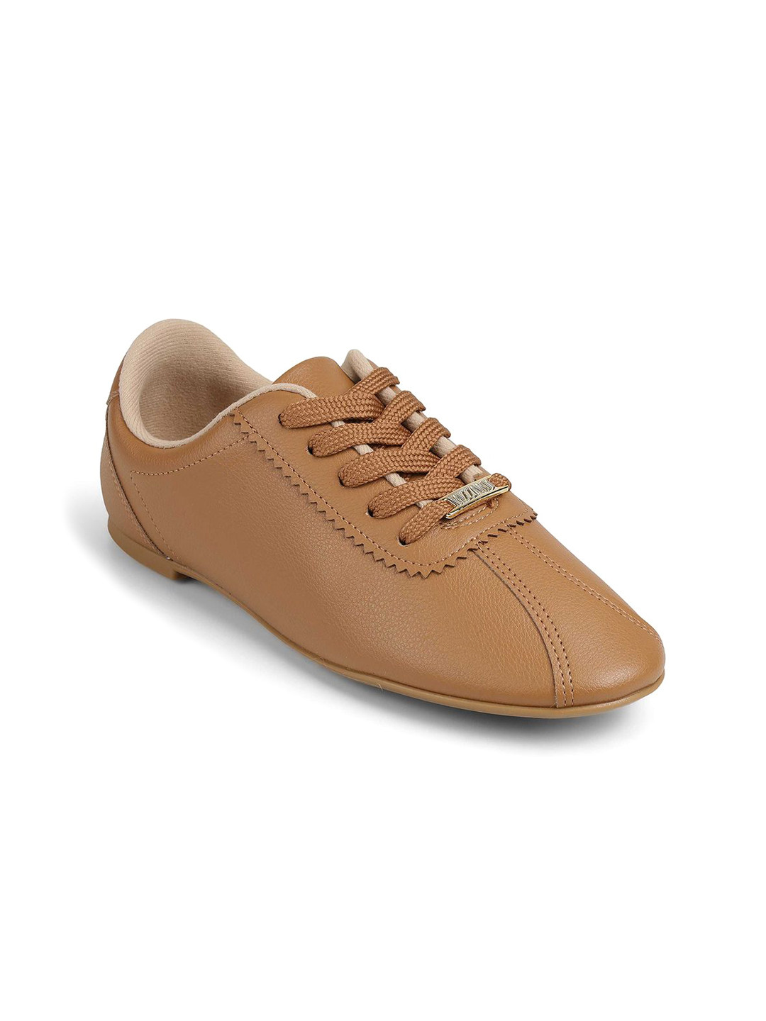 Vizzano CAMEL Women Textured Lightweight Sneakers