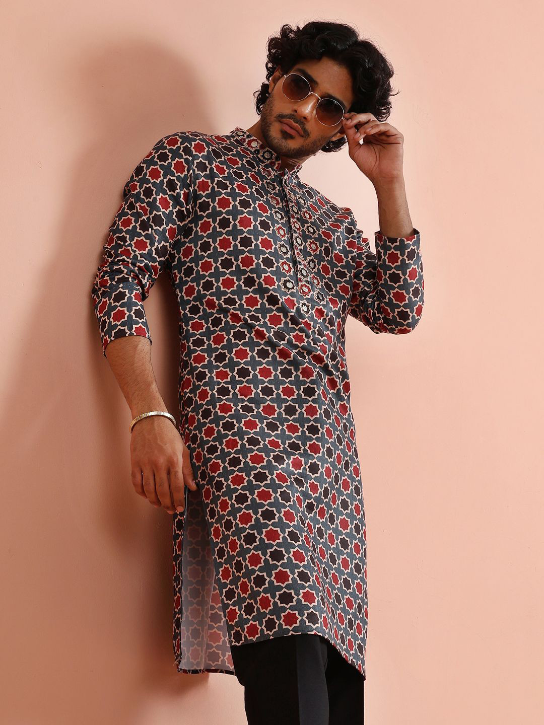 KISAH Mens Grey & Red Printed Kurta Contemporary Festive Wear