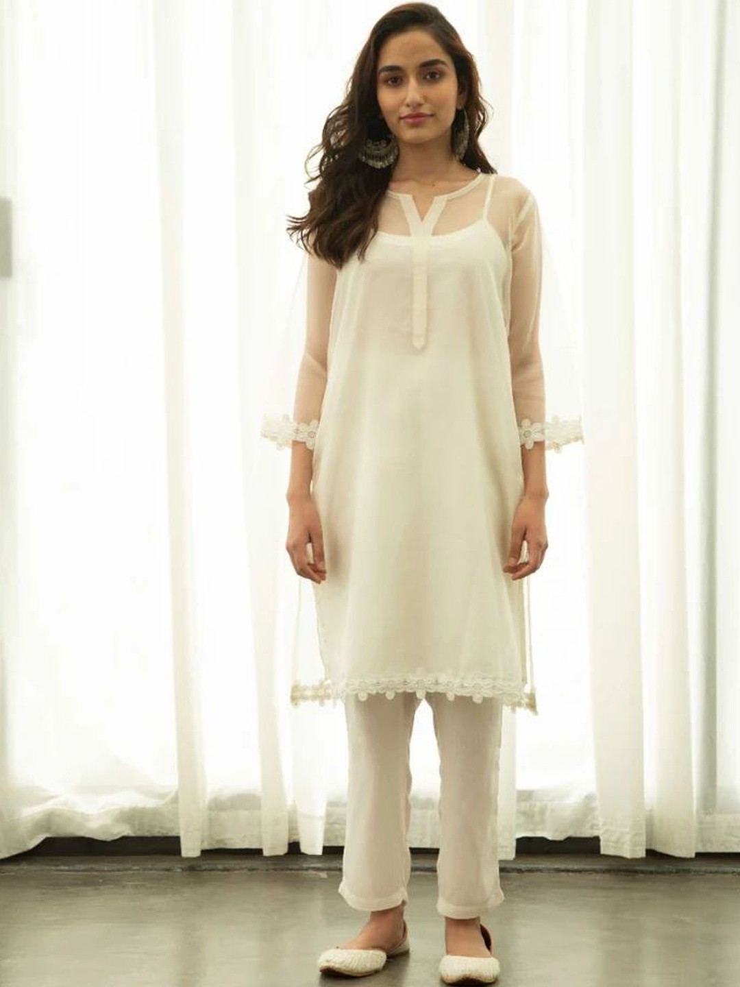 ROZE Women  Organza  Kurtas