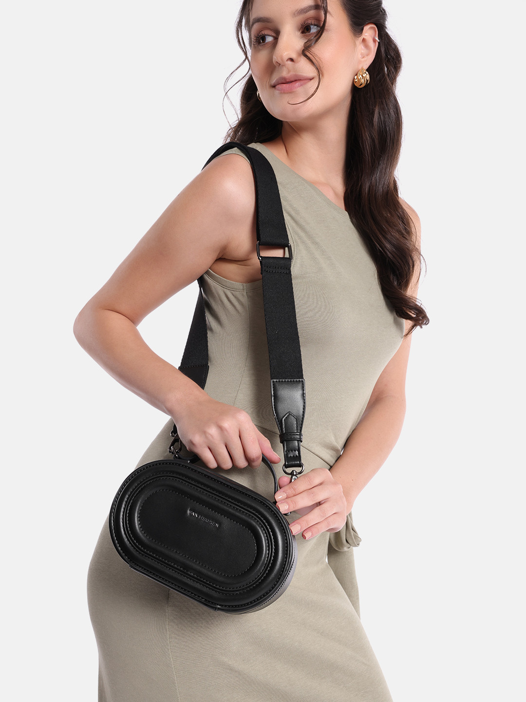 Van Heusen Bowling Handheld Bag with Detachable Sling Strap