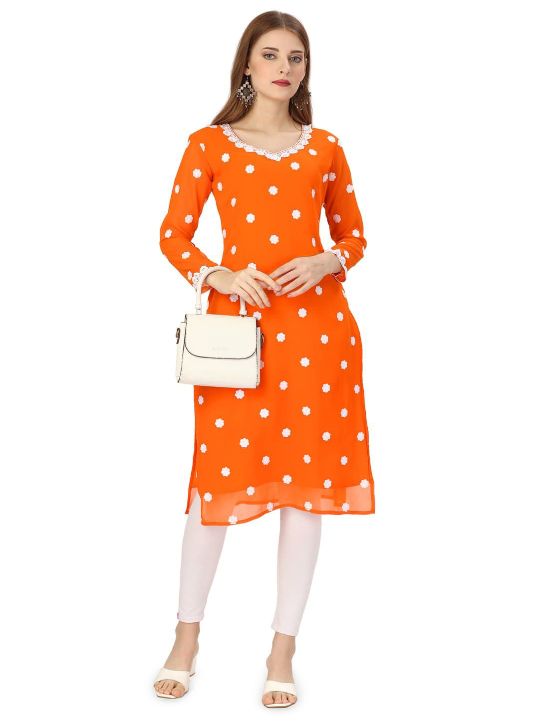 HESVI Women Floral Embroidered Daily Straight Kurta