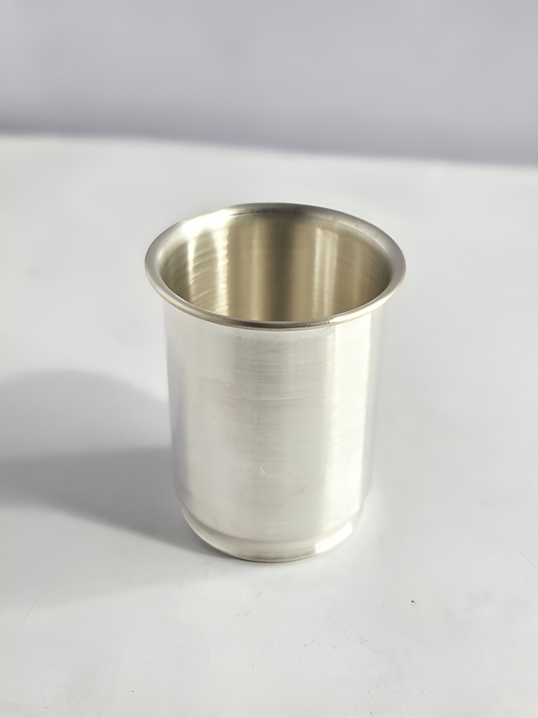 PRESHIOUS Unisex Silver Metal Water Glass