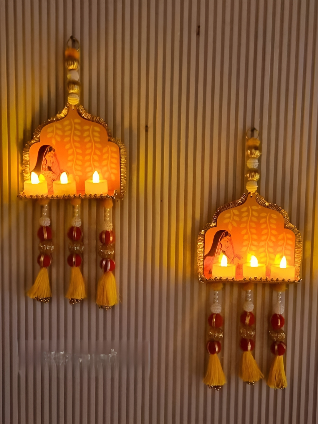 Sellplus Set Of 2 Red & Yellow Textured Jharokha T-Light Candle Holders Hanging Toran