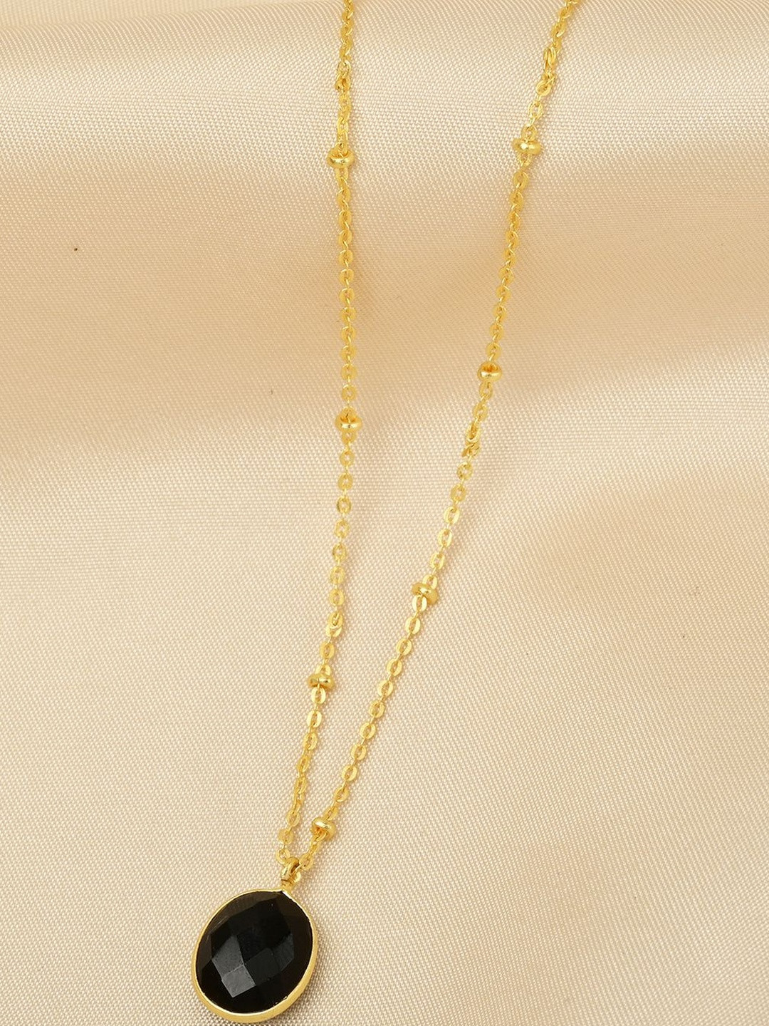 La Vita Gold-Plated Artificial Stone Studded Circular Shaped Pendant With Chain