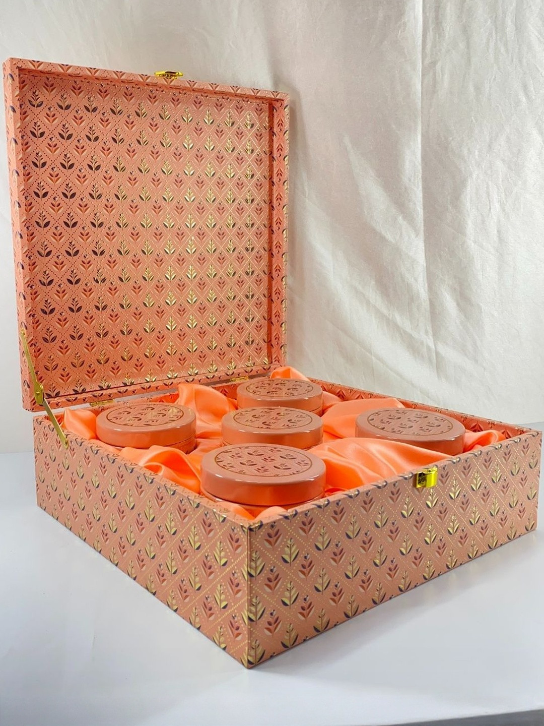 MERA HAAT 5 Jars Premium 1000g Festive Dry Fruits Gift Hamper