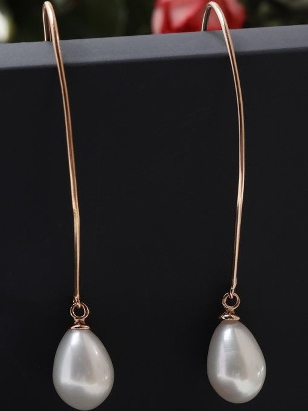 DIAVO Women Teardrop Shaped Drop Earrings