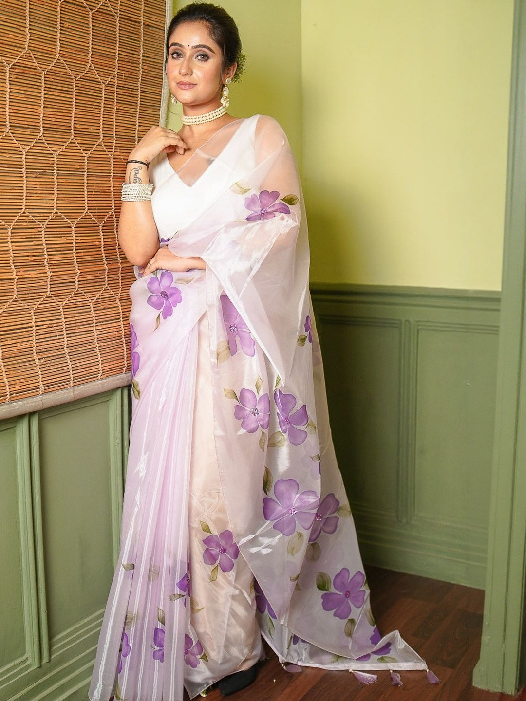Aparna Baigani Floral Printed Pure Organza Saree