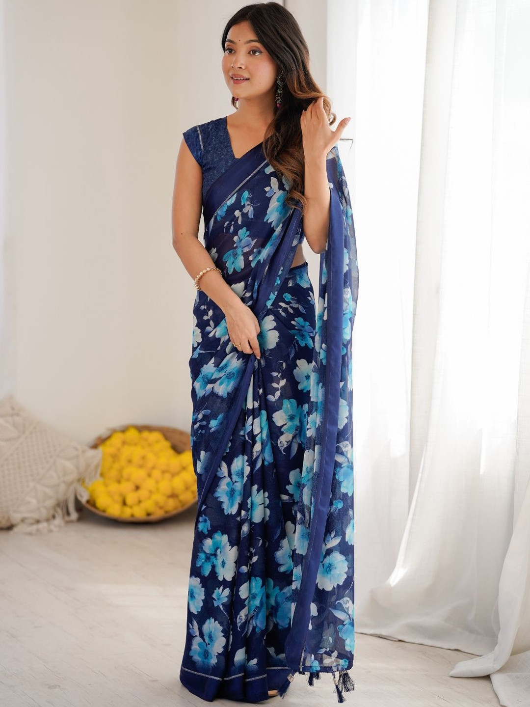 Ekasya Floral Printed Daily Satin Saree With Unstitched Blouse Piece