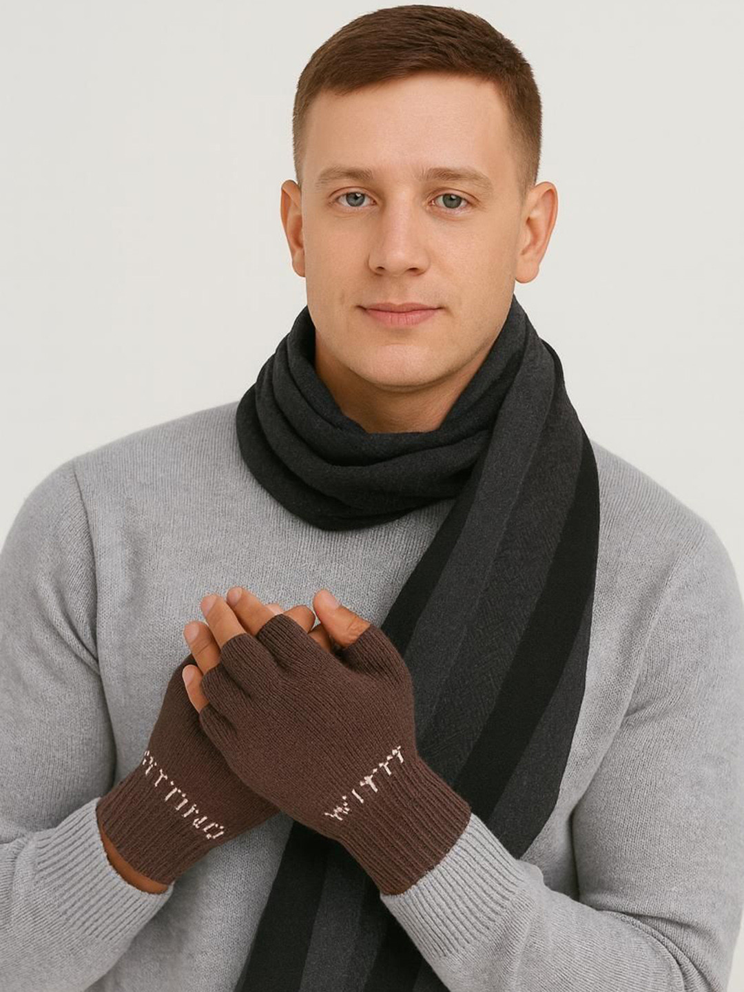 LOOM LEGACY Men Winter Wear Woollen Gloves With Muffler