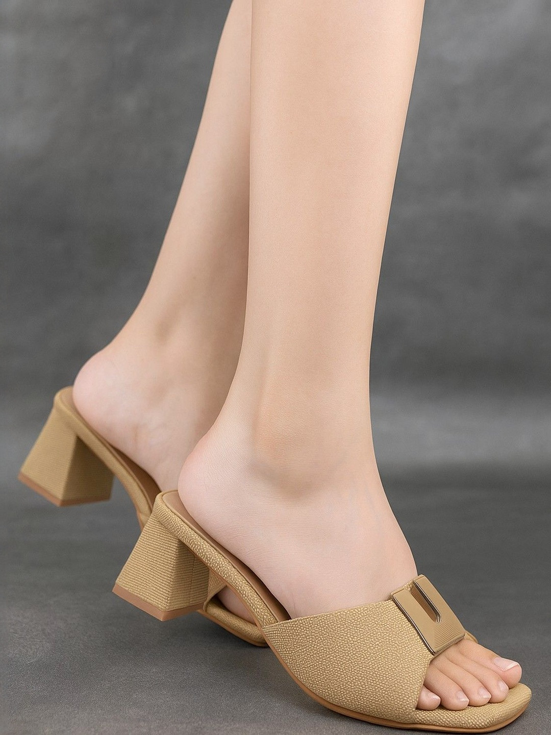 DressBerry Women Beige Textured Party Blocks