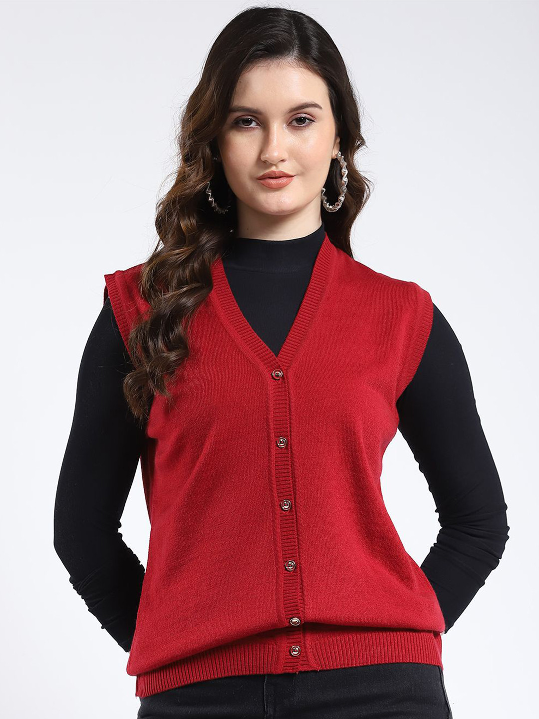 Monte Carlo Women's V Neck Sleeveless Cardigan
