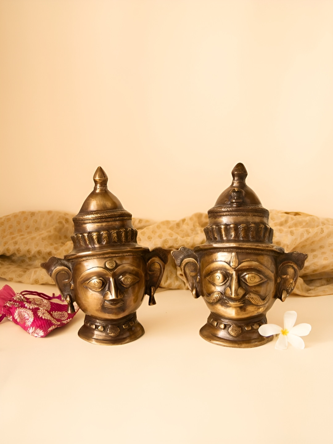 Imli Street 2 Pieces Brown Religious Idol Showpieces