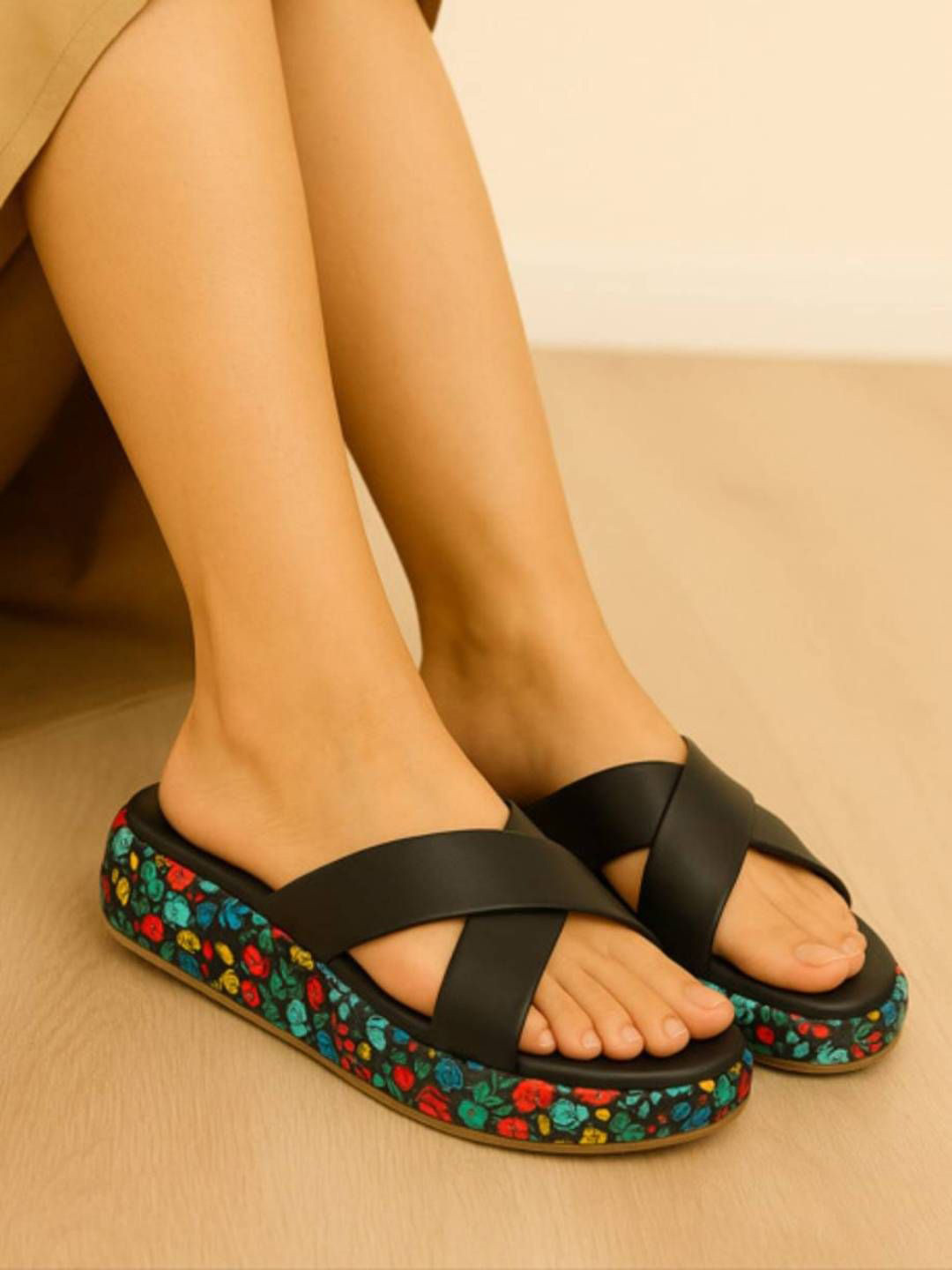 Baespice Women Edge Cross Strap Flatform Sandals