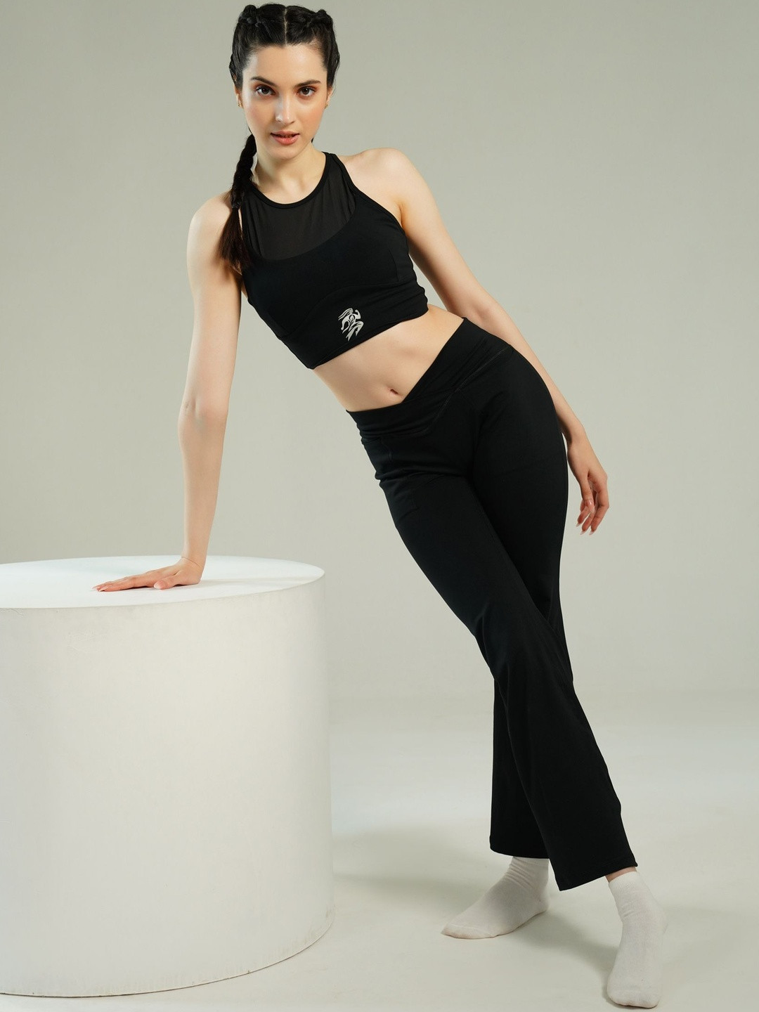 MAKE IT POSSIBLE Women Round Neck Bralette Crop Top