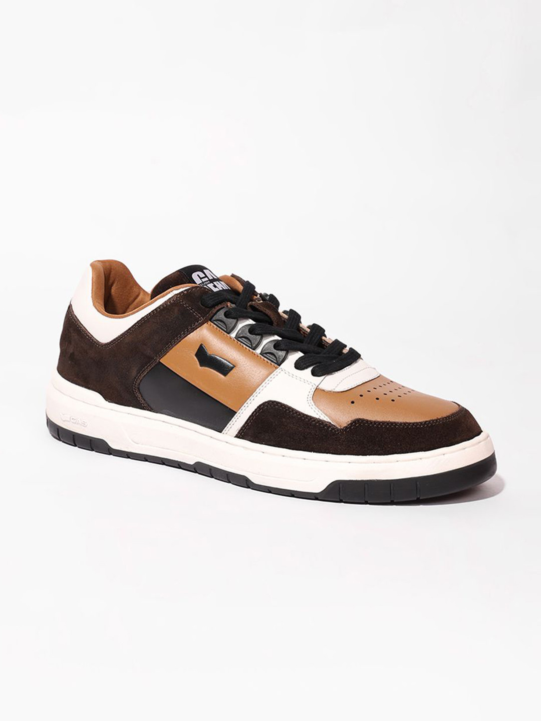 GAS Men Colourblocked Leather Sneakers with Laser Cuts
