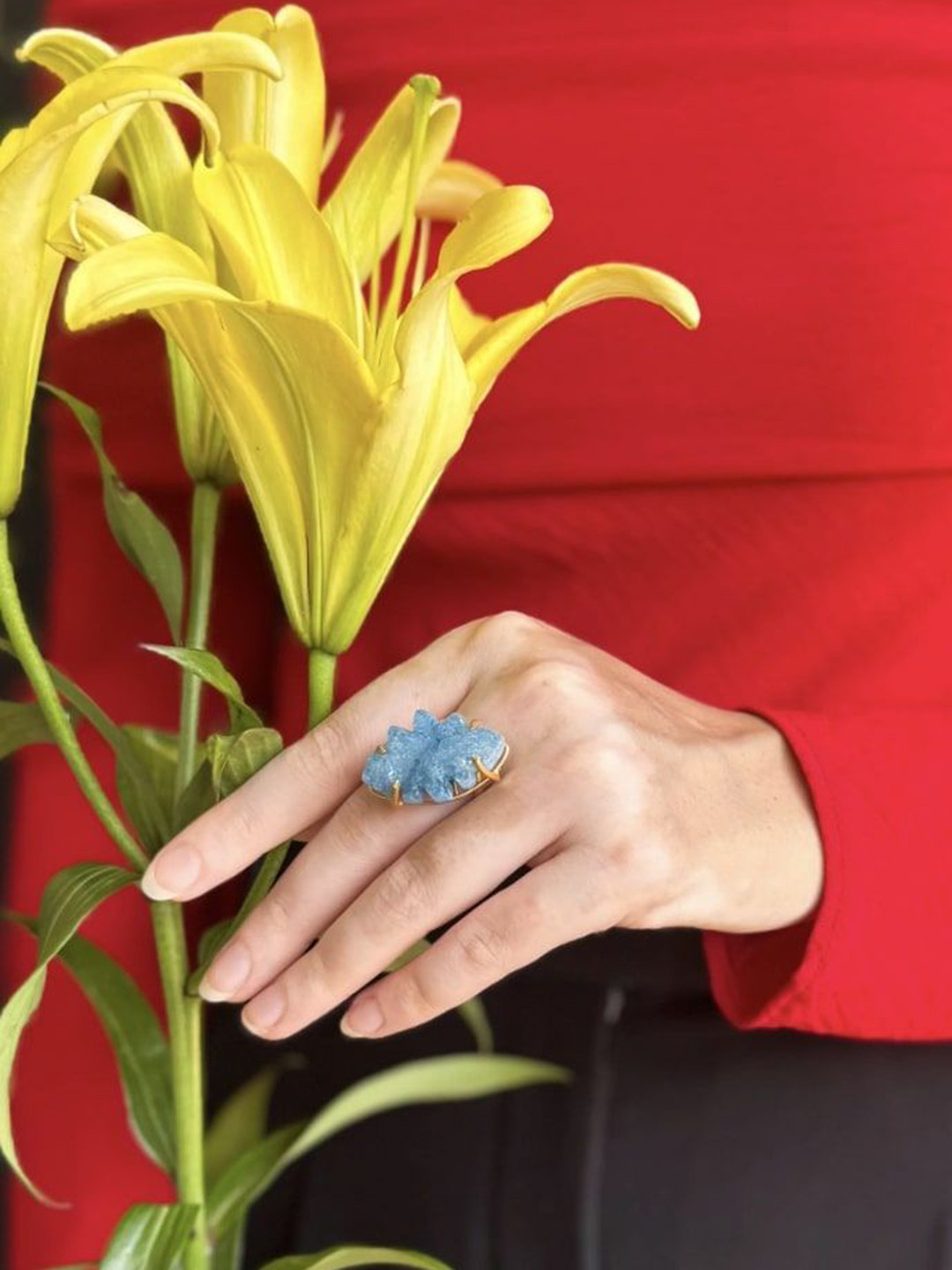 Janpath Online Gold-Plated Romila Agate Stone Finger Ring