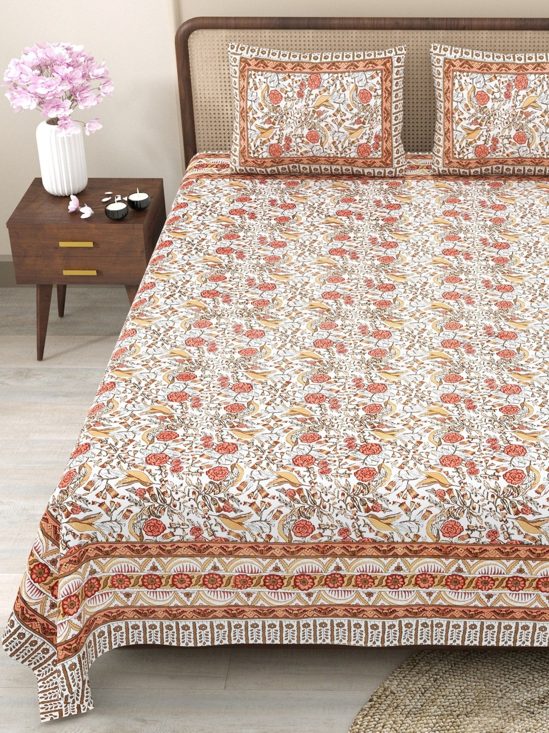 Myntra Elegant Homes Brown & Red Floral 180 TC King Bedsheet Set