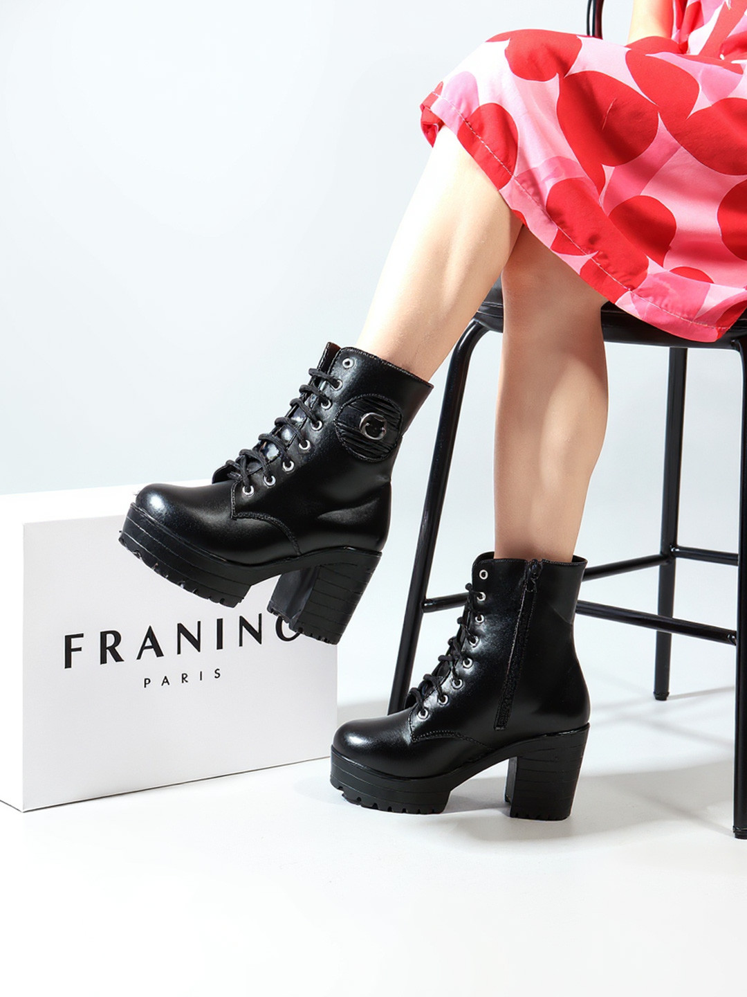 FRANINO PARIS Round Toe Chunky Block Heel Boots