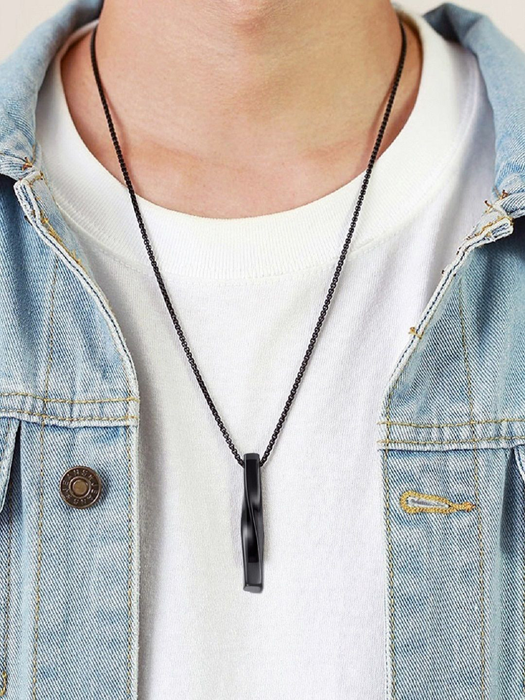 Feel style Unisex Twisted Bar Contemporary Pendant With Chain