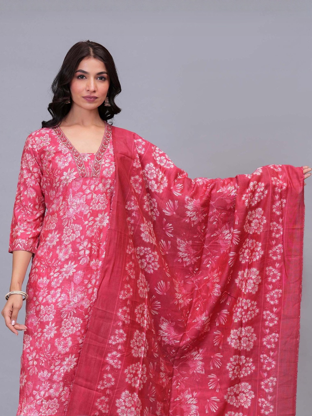 Shri Pradha Women Printed Chanderi Cotton Kurti with Palazzos & Dupatta